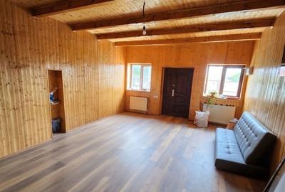 Casă cu 2 camere cu Teren 451 Mp în Cazasu - 2