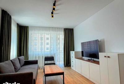 Apartament cu 3 camere decomandat în Tractorul - 1