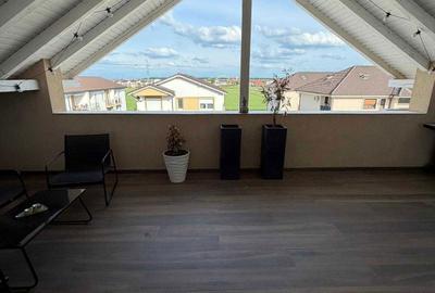 Apartament cu 3 camere semidecomandat în Central