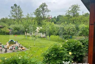 Casă cu 4 camere cu Teren 1500 Mp în Cerghid - 1