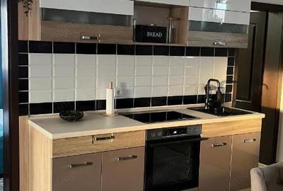 Apartament cu 3 camere decomandat în Valea Cetății - 1