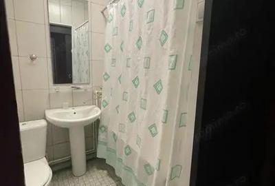 Garsonieră decomandată în Vitan