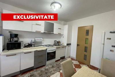 Apartament de 4 camere, decomandat, 80 mp., zona Independentei Nord.
