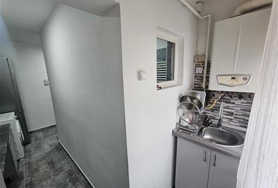 Garsonieră decomandată, mobilată în Micro IV - 23