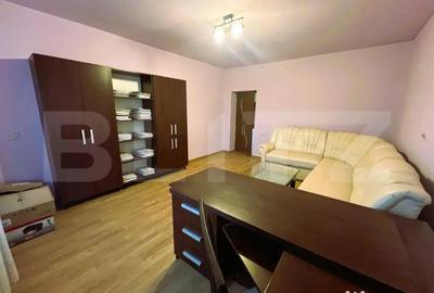 Casă cu 7 camere cu Teren 2100 Mp în Cârcea - 6
