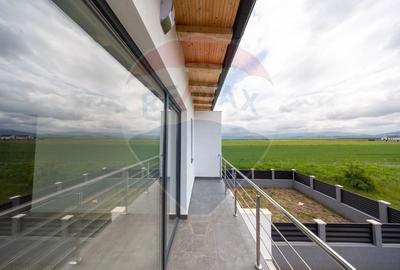 Duplex cu 4 camere cu Teren 250 Mp în Tărlungeni - 19