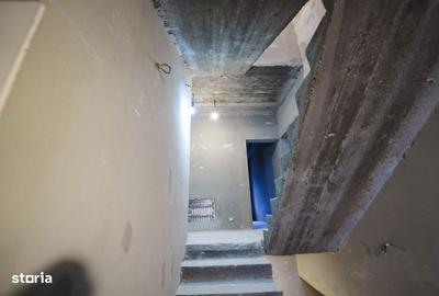Casă cu 4 camere cu Canalizare în Romanești - 9