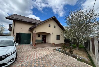 Casă cu 4 camere cu Teren 1000 Mp în Exterior Sud - 2