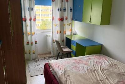 APARTAMENT 3 CAMERE DECOMANDAT - 4