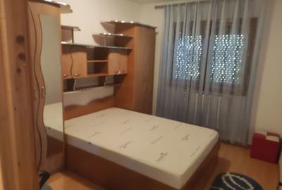 Apartament cu 3 camere decomandat în Central - 4