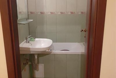 Apartament cu 3 camere decomandat în Bolintin-Vale - 3