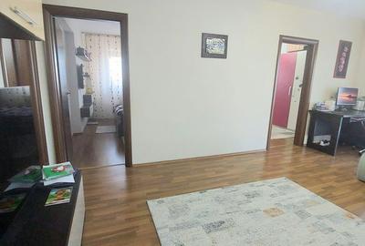 Apartament cu 3 camere în Nufărul - 14