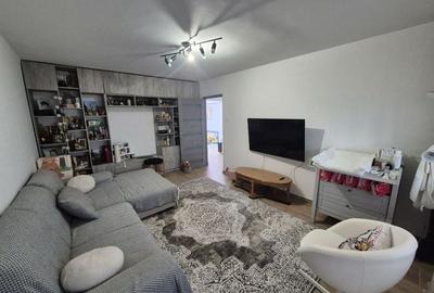 Ap decomandat 4 camere , 2 bai si 2 balcoane-zona Colentina bloc 1986 - 4