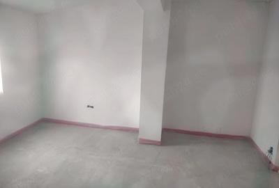 Casă cu 3 camere cu Teren 2400 Mp în Diosig - 4