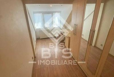 Apartament 4 camere scara interioara - 17