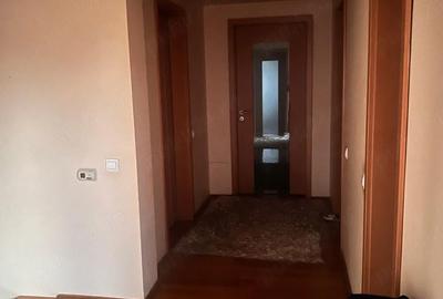 Casă cu 3 camere cu Teren 365 Mp în Vulcan - 1