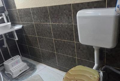 Casă cu 5 camere cu Teren 250 Mp în Măgurele - 4