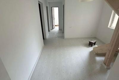 Casă cu 3 camere cu Teren 500 Mp în Central - 15