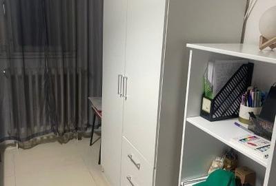 Apartament cu 2 camere decomandat în Drumul Taberei