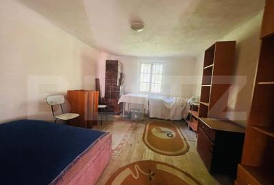 Casa pretabila activitati comerciale, 300 mp, zona Izvorul r - 4