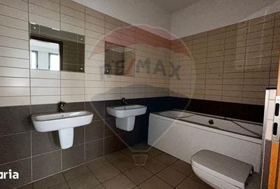 Spațiu comercial, de 74.85 mp, în Republicii - 14