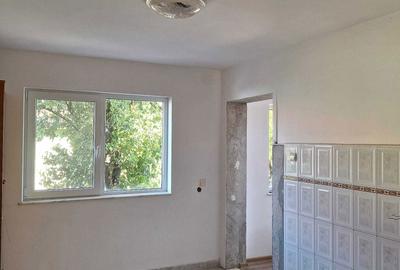 Casă cu 4 camere în Vețel - 2