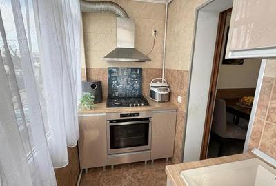 Apartament cu 3 camere decomandat în Central - 3