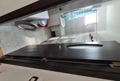 Apartament cu 2 camere semidecomandat în Central - 3