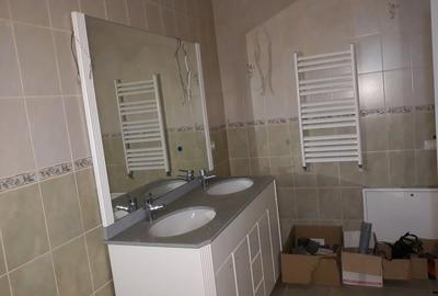 Casă cu Teren 3000 Mp în Sud - 3