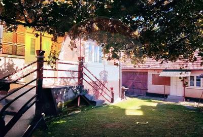 Exclusivitate! Casa cu anexe si teren generos, langa Jibou-Comision 0% - 3