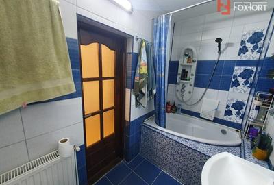 Apartament cu 2 camere decomandat, mobilat în Sinaia - 20