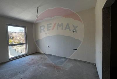 Vând Casă, in Borhanci - 6