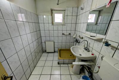 Apartament 4 camere decomandat 80mp 2 bai + balcon de renov - 4