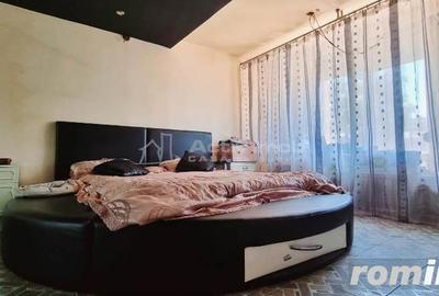 Casă cu 2 camere cu Teren 1460 Mp în Bariera Vâlcii - 4