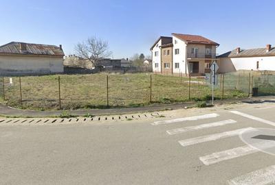 Teren de 561 mp, în Central - 2