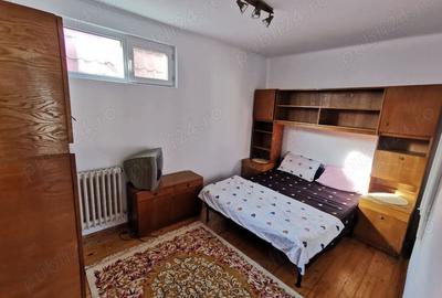 De inchiriat casa 3 camere Radu Negru - 3