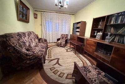 Apartament cu 3 camere semidecomandat, mobilat în Tătărași - 1