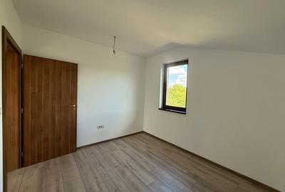Duplex cu 4 camere, P+1, suprafata 115 mp utili, curte 306 mp - Chisoda - 14