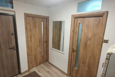 Apartament cu 3 camere decomandat în Rahova - 1