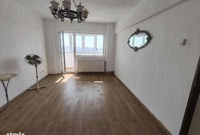 Apartament cu 3 camere semidecomandat în Rahova