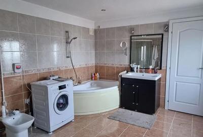 Casă cu Teren 1500 Mp în Stolnici - 6
