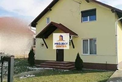 Casă cu 4 camere în Central - 23