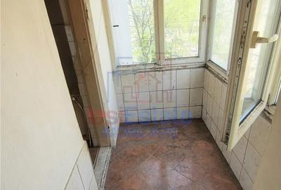 Apartament cu 2 camere decomandat în Nicolina - 5