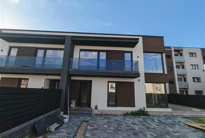 Casă cu 3 camere cu Teren 335 Mp în Central - 5