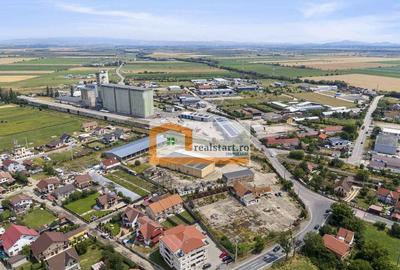 Acces E68, Codlea, Spatiu Industrial cu teren 1,7Ha, Dubl...