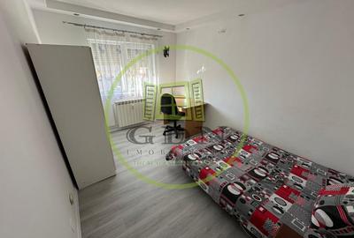 Apartament cu 3 camere decomandat, mobilat în Rovine - 4