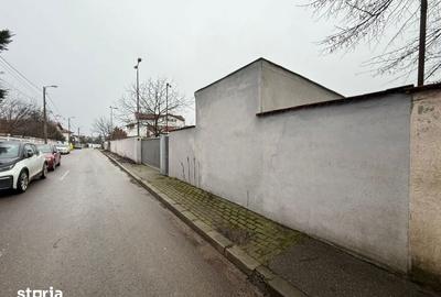 Teren de 2070 mp, în Central - 2