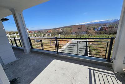 Vila Moderna cu 4 camere si 600 mp de curte, in Tocile - 8