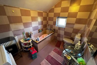 Casă cu 5 camere cu Teren 955 Mp în Central - 3