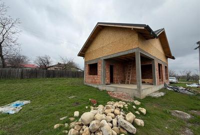 Casă individuală cu 3 camere cu Teren 850 Mp în Blidari (Cârligele) - 2